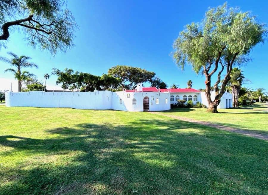 4 Bedroom Property for Sale in Vanes Estate Eastern Cape
